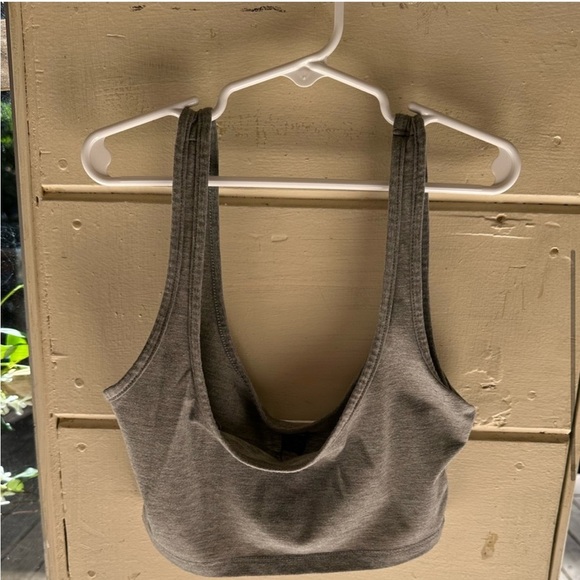 Bundle Of 5 Size Small Tops - Picture 4 of 8